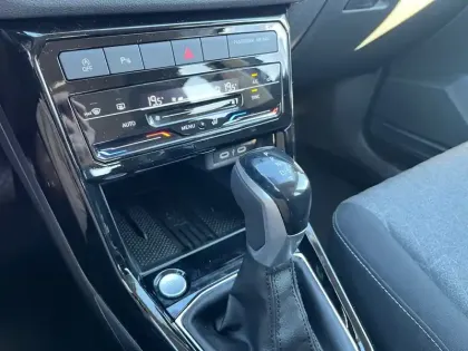 Photo 20 Volkswagen T-cross  1.0 TSI 116 Start/Stop DSG7