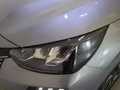 Photo 15 Peugeot 208  PureTech 100 S&S BVM6