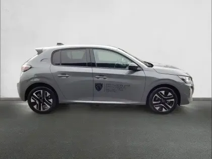 Photo 25 Peugeot 208  Hybrid 110 e-DCS6