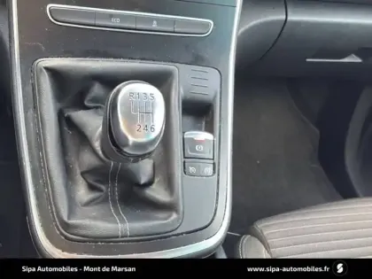 Photo 37 Renault Grand Scenic  Blue dCi 120 - 21