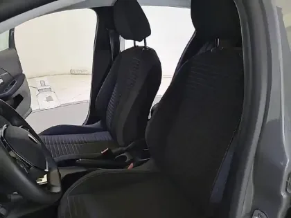 Photo 10 Peugeot 208  Hybrid 100 e-DCS6