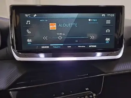 Photo 18 Peugeot 208  Hybrid 100 e-DCS6