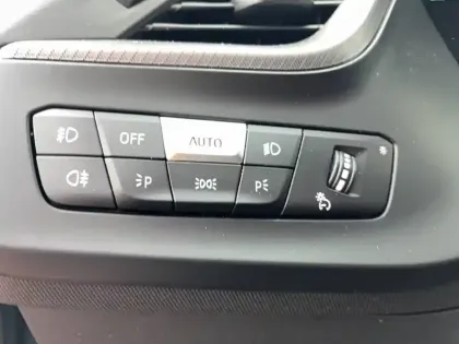 Photo 17 BMW Serie 1 118d 150 ch BVA8