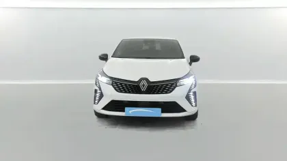 Photo 16 Renault Clio  E-Tech full hybrid 145