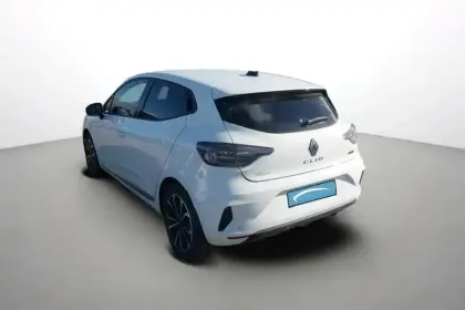 Photo 3 Renault Clio  E-Tech full hybrid 145