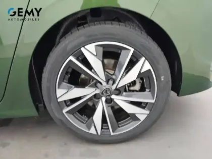 Photo 26 Peugeot 308  PHEV 180 e-EAT8