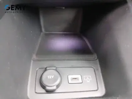 Photo 35 Peugeot 308  PHEV 180 e-EAT8