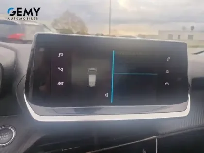 Photo 13 Peugeot 208  Electrique 50 kWh 136ch