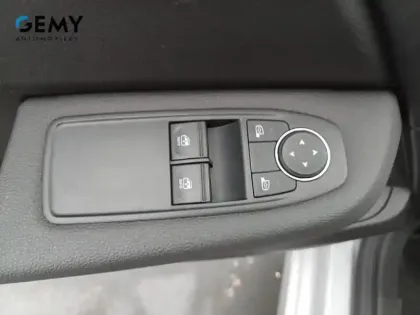 Photo 49 Renault Clio  SCe 65