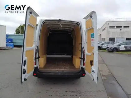 Photo 25 Renault Master  FGN TRAC F3500 L2H2 BLUE DCI 135