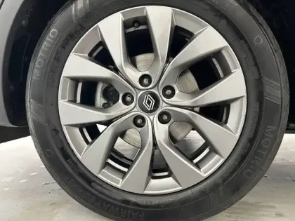 Photo 27 Renault Arkana  TCe 140 EDC - 23