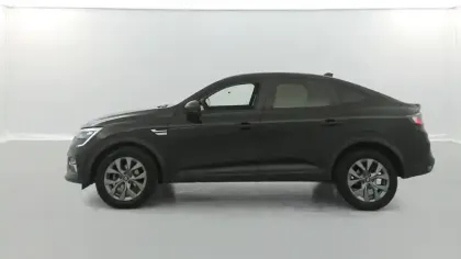 Photo 10 Renault Arkana  TCe 140 EDC - 23