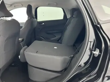 Photo 35 Renault Arkana  TCe 140 EDC - 23