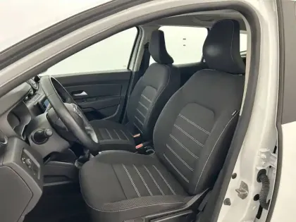 Photo 17 Dacia Duster  ECO-G 100 4x2