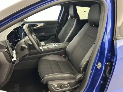 Photo 17 Renault Austral  E-Tech hybrid 200