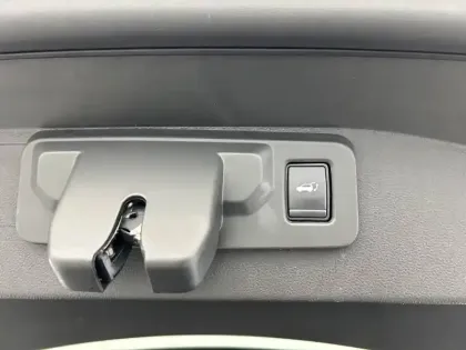 Photo 29 Renault Austral  E-Tech hybrid 200