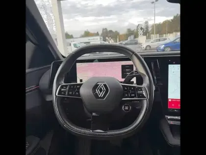 Photo 13 Renault Megane  E-Tech EV60 220 ch super charge