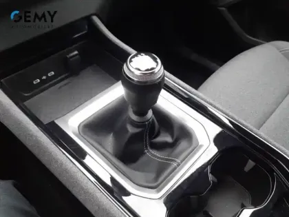 Photo 45 Renault Austral  mild hybrid advanced 130 GSR2