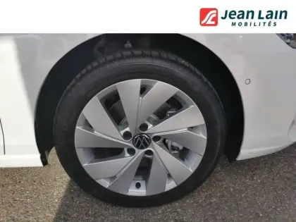 Photo 26 Volkswagen Golf  1.5 eHybrid 204 DSG6