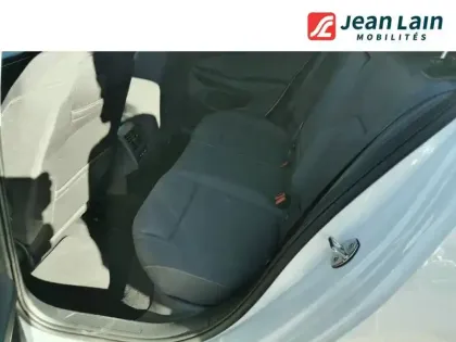 Photo 51 Volkswagen Golf  1.5 eHybrid 204 DSG6