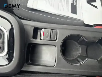 Photo 31 Renault Arkana  TCe 140 EDC FAP