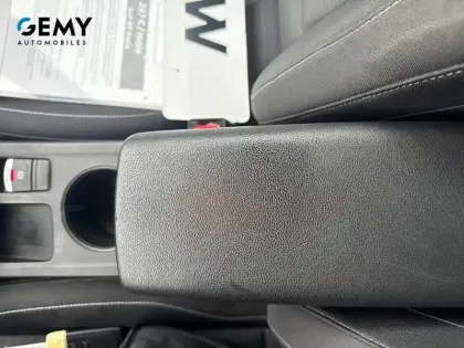 Photo 32 Renault Arkana  TCe 140 EDC FAP