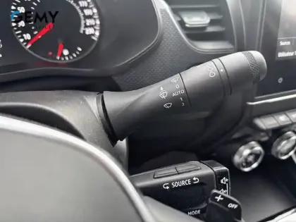 Photo 24 Renault Arkana  TCe 140 EDC FAP