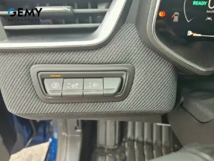 Photo 13 Renault Clio  E-Tech full hybrid 145 ch GSR2