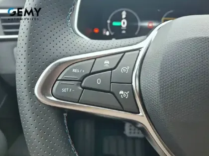 Photo 15 Renault Clio  E-Tech full hybrid 145 ch GSR2