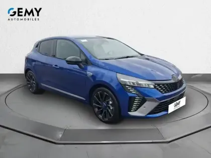 Photo 2 Renault Clio  E-Tech full hybrid 145 ch GSR2