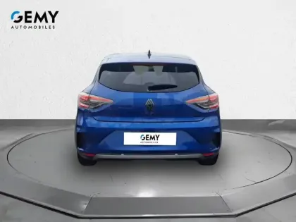 Photo 4 Renault Clio  E-Tech full hybrid 145 ch GSR2