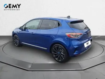 Photo 6 Renault Clio  E-Tech full hybrid 145 ch GSR2