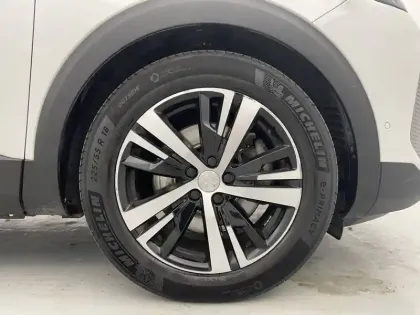 Photo 17 Peugeot 3008  Hybrid 225 e-EAT8