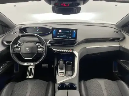 Photo 28 Peugeot 3008  Hybrid 225 e-EAT8