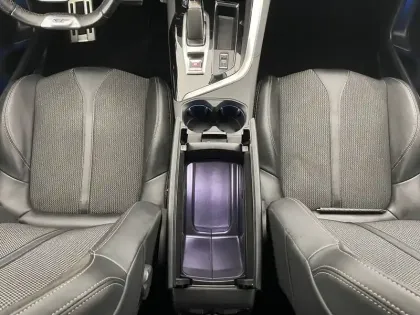 Photo 26 Peugeot 3008  Hybrid 225 e-EAT8