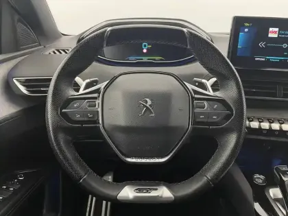 Photo 22 Peugeot 3008  Hybrid 225 e-EAT8