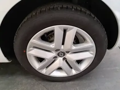 Photo 16 Renault Clio  Blue dCi 85