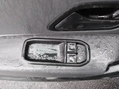 Photo 16 Dacia Duster  ECO-G 100 4x2