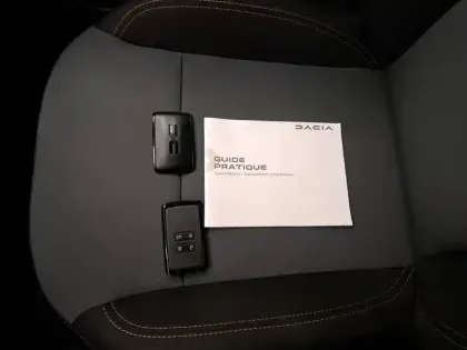 Photo 41 Dacia Sandero  ECO-G 100 GSR2