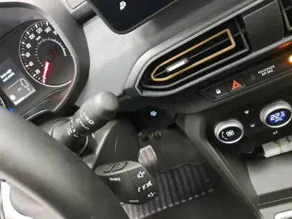 Photo 31 Dacia Sandero  ECO-G 100 GSR2