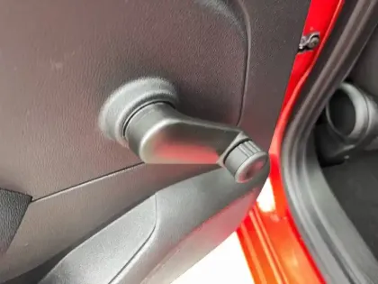 Photo 17 Renault Clio  TCe 100 GPL - 21N