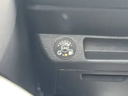 Photo 25 Renault Clio  TCe 100 GPL - 21N