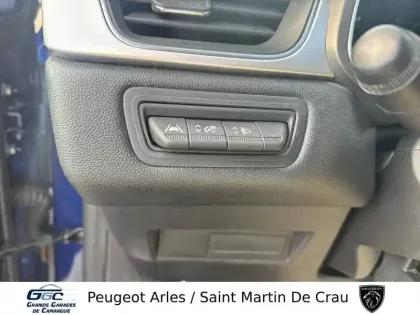 Photo 11 Renault Captur  E-Tech 145 - 21