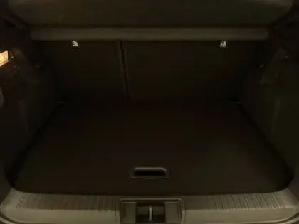 Photo 8 Renault Captur  E-Tech full hybrid 160 ch