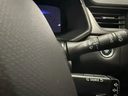 Photo 138 Renault Captur  E-Tech full hybrid 160 ch