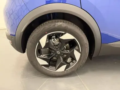 Photo 6 Renault Captur  E-Tech full hybrid 160 ch