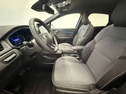 Photo 104 Renault Captur  E-Tech full hybrid 160 ch