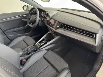 Photo 8 Audi A3  Sportback TFSI e Hybride rechargeable 204 S tronic 6