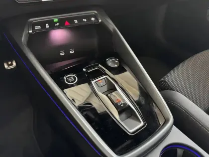 Photo 16 Audi A3  Sportback TFSI e Hybride rechargeable 204 S tronic 6