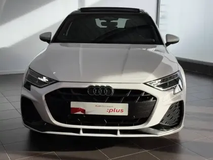 Photo 2 Audi A3  Sportback TFSI e Hybride rechargeable 204 S tronic 6